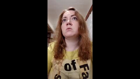 Snapshot of adel_redhead_ chatting on 14, 12, 2025 Adel online show from 14, 12, 2025