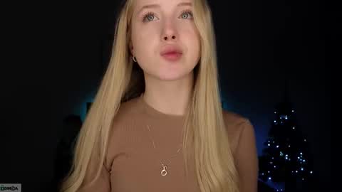 Adele online show from 18, 12, 2025