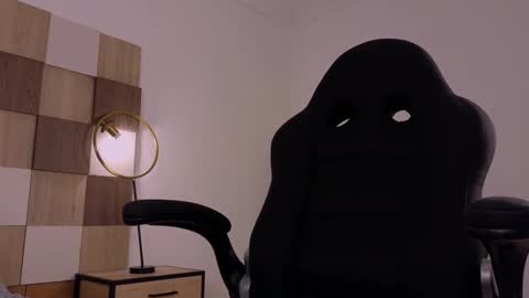 Andrea online show from 23, 10, 2025