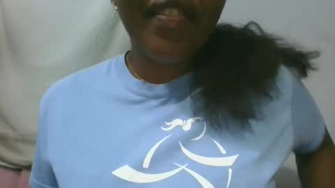 adelealy online show from 21, 4, 2026