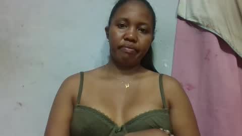 Snapshot of adelealy chatting on 4, 5, 2026 adelealy online show from 4, 5, 2026