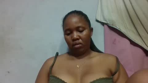 Snapshot of adelealy chatting on 6, 5, 2026 adelealy online show from 6, 5, 2026