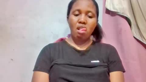 Snapshot of adelealy chatting on 11, 5, 2026 adelealy online show from 11, 5, 2026