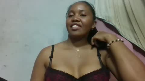 Snapshot of adelealy chatting on 17, 5, 2026 adelealy online show from 17, 5, 2026