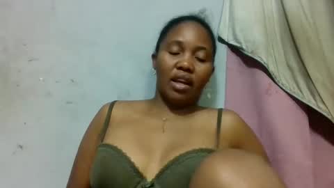 Snapshot of adelealy chatting on 3, 6, 2026 adelealy online show from 3, 6, 2026