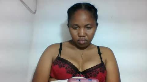 adelealy online show from 3, 8, 2026