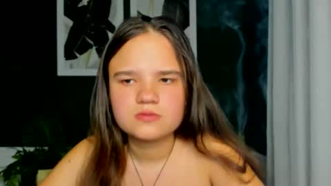 adelecruzz online show from 26, 4, 2026