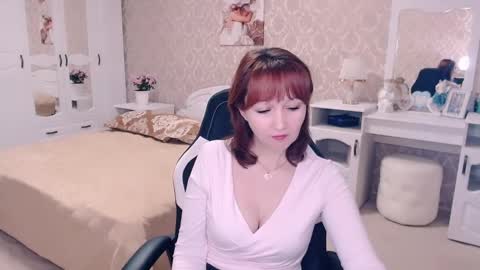 AdeleMoran online show from 24, 1, 2025