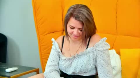 AdeleRavelle online show from 31, 7, 2026