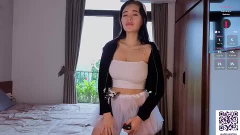 Adelia online show from 2, 11, 2025