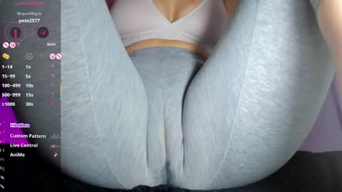 Snapshot of adelinaconte1 chatting on 30, 11, 2025 adelinaconte1 online show from 30, 11, 2025