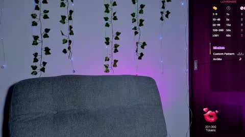 adelinaconte1 online show from 25, 4, 2026