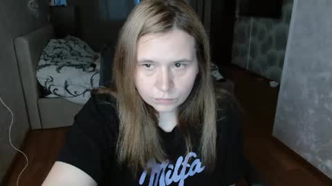 adelinalawson online show from 8, 5, 2026