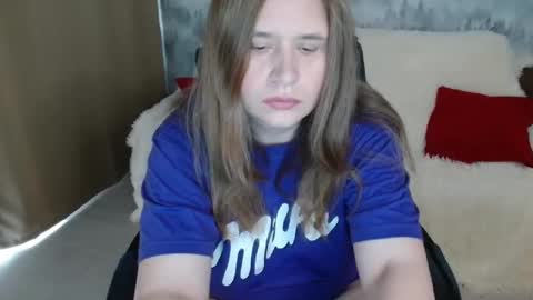adelinalawson online show from 8, 6, 2026
