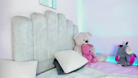 Snapshot of adeline1__ chatting on 27, 6, 2026 dahia online show from 27, 6, 2026