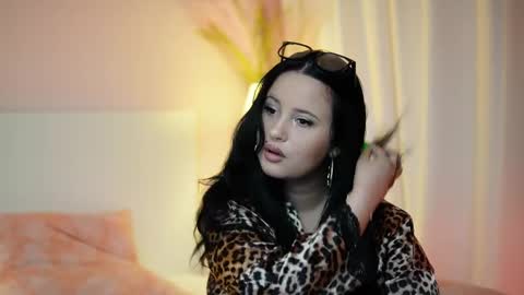 Snapshot of adelineroze chatting on 6, 6, 2026 Adeline online show from 6, 6, 2026