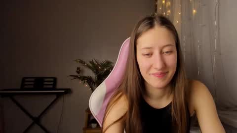 Adell online show from 25, 2, 2025