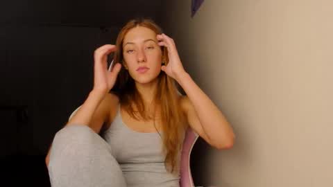 Adell online show from 18, 12, 2025