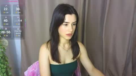 Adellyy online show from 30, 6, 2026