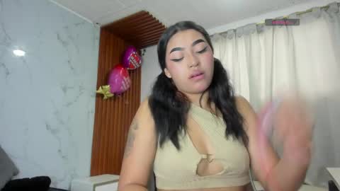 Snapshot of adhara_messy chatting on 17, 4, 2026 ADHARA MESSY online show from 17, 4, 2026