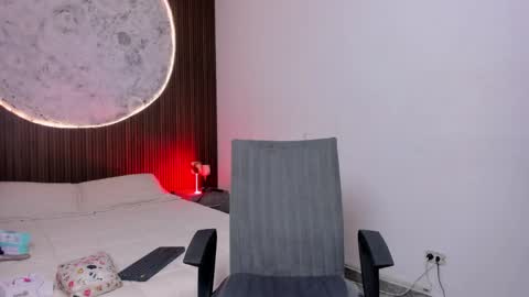 Adhara online show from 25, 4, 2026