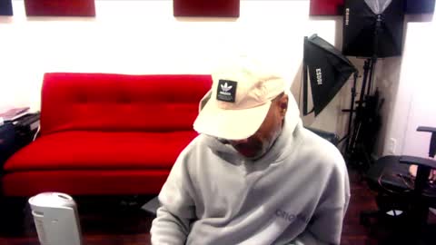 adick_ting online show from 25, 12, 2024