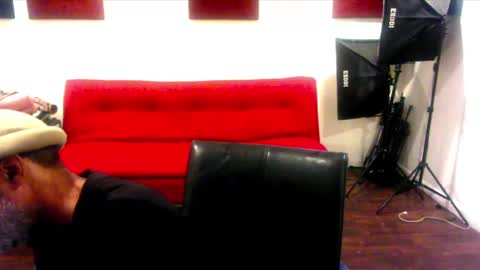 adick_ting online show from 7, 3, 2025