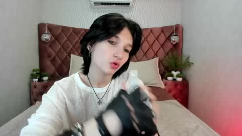 Snapshot of adonbev chatting on 29, 5, 2026 adonbev online show from 29, 5, 2026
