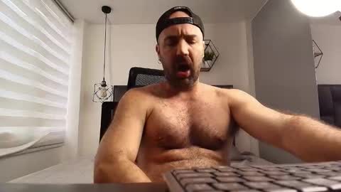 Juan online show from 23, 10, 2025