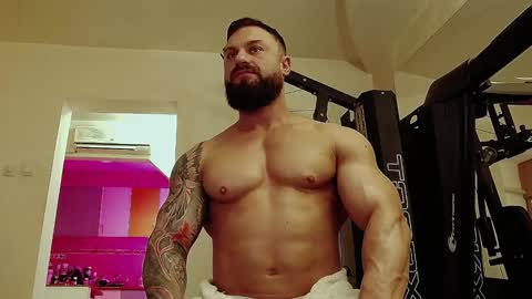 Adonis online show from 8, 2, 2025