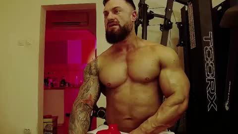 Adonis online show from 6, 3, 2025