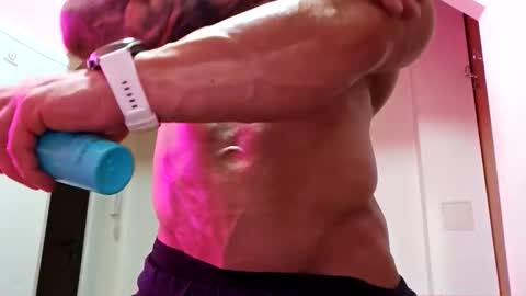 Adonis online show from 20, 4, 2026