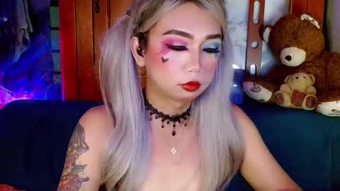 Snapshot of adorableslutxxx chatting on 23, 1, 2025 jasmine online show from 23, 1, 2025