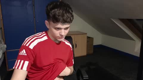 Snapshot of adr_twink chatting on 10, 3, 2025 ADR Twink online show from 10, 3, 2025