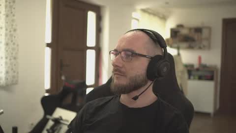 W36 online show from 13, 4, 2026