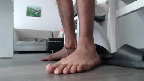 Adrian Falcon online show from 8, 5, 2026