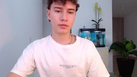 Snapshot of adrian_morelli chatting on 2, 12, 2024 adrian morelli online show from 2, 12, 2024