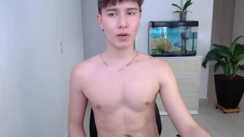 Snapshot of adrian_morelli chatting on 7, 12, 2024 adrian morelli online show from 7, 12, 2024