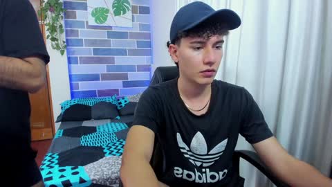 Snapshot of adrian_morelli chatting on 5, 1, 2025 adrian morelli online show from 5, 1, 2025