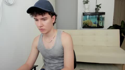 Snapshot of adrian_morelli chatting on 21, 1, 2025 adrian morelli online show from 21, 1, 2025