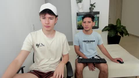 Snapshot of adrian_morelli chatting on 22, 1, 2025 adrian morelli online show from 22, 1, 2025