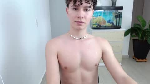 Snapshot of adrian_morelli chatting on 12, 2, 2025 adrian morelli online show from 12, 2, 2025