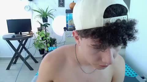 Snapshot of adrian_morelli chatting on 14, 10, 2025 adrian morelli online show from 14, 10, 2025