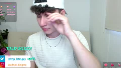 Snapshot of adrian_morelli chatting on 15, 11, 2025 adrian morelli online show from 15, 11, 2025