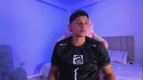 ADRIAN online show from 23, 4, 2026