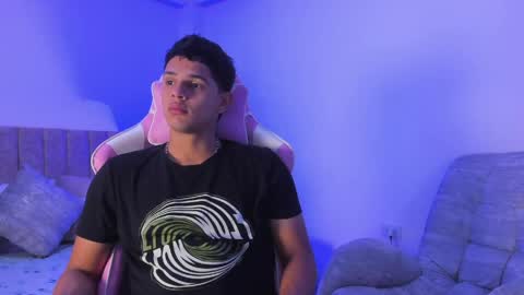 Snapshot of adrian_prime_ chatting on 7, 5, 2026 ADRIAN online show from 7, 5, 2026