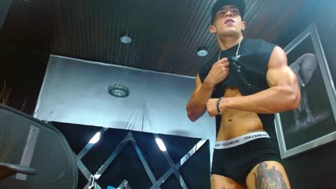   online show from 14, 12, 2024