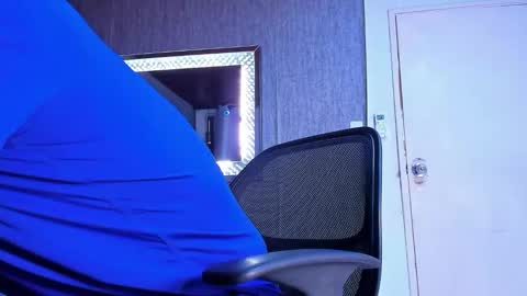   online show from 27, 1, 2025