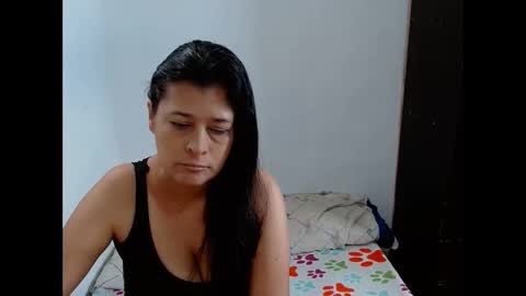 Snapshot of adriana_milf chatting on 6, 5, 2026 Adriana milf online show from 6, 5, 2026