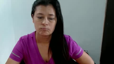 Snapshot of adriana_milf chatting on 27, 5, 2026 Adriana milf online show from 27, 5, 2026